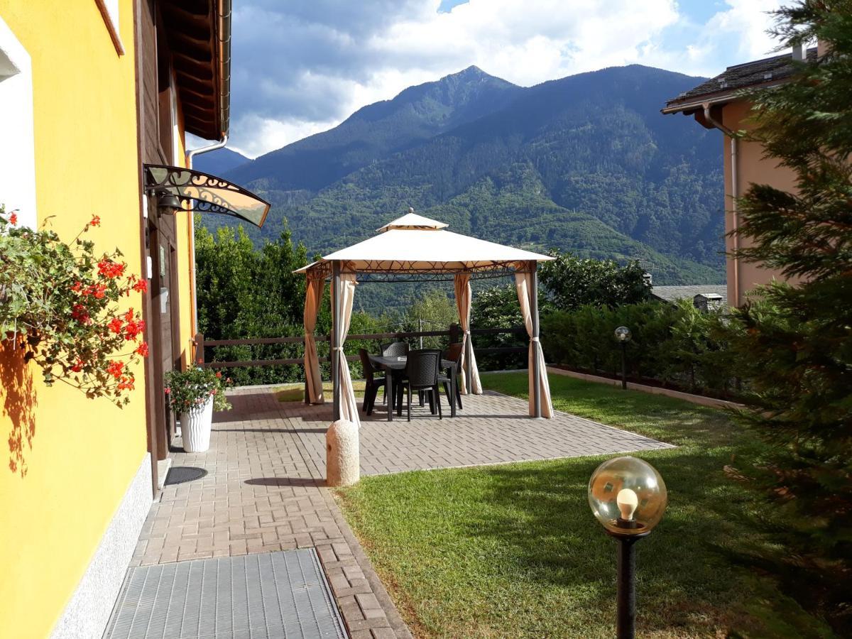 Il Vigneto Bed & Breakfast Castione Andevenno Eksteriør bilde